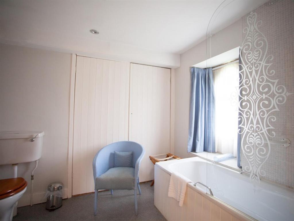 The Coach House Crookham Otel Crookham  Dış mekan fotoğraf